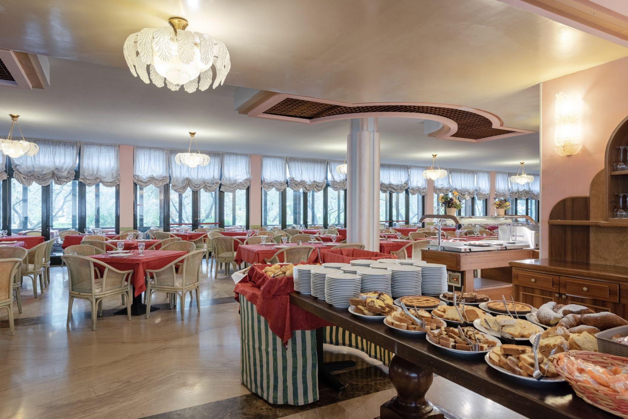 Park Hotel Oasi การ์ดา ภายนอก รูปภาพ
